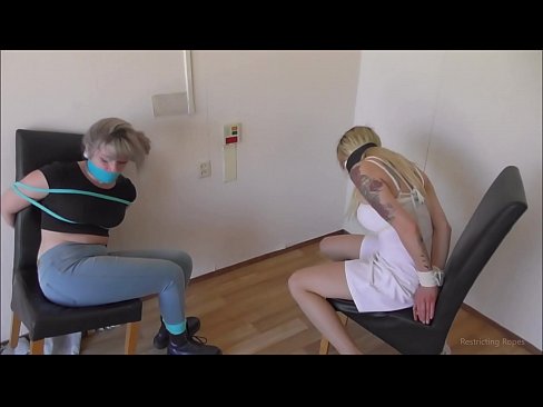 ❤️ Viciado / amarrado e amordaçado / donzela em apuros Porno em porno pt.redpornpictures.ru ﹏