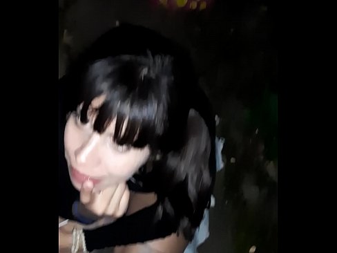 ❤️ Na rua, o pénis inchado em troca de doces Porno em porno pt.redpornpictures.ru ﹏